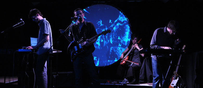 Cosmos70 - Photo J.Robiche